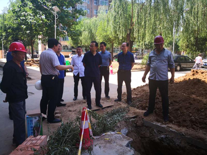 692副市長范建民“三供一業(yè)”1.jpg 692副市長范建民“三供一業(yè)”1.jpg